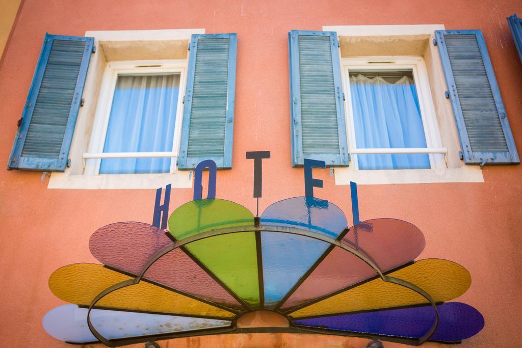 The Originals Boutique, Hotel Cassitel, كاسيس المظهر الخارجي الصورة